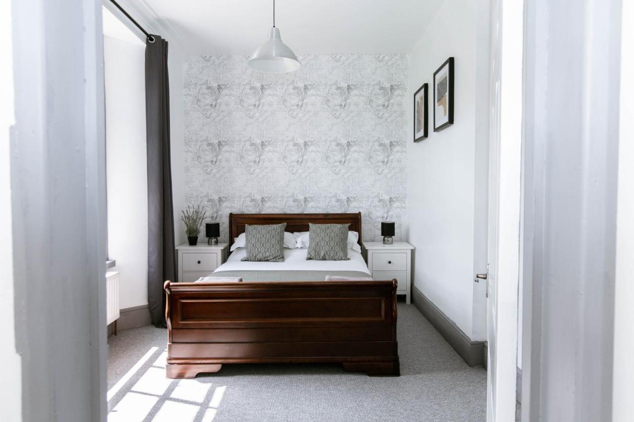 אקסטר Spacious Apartment, Free Parking, Central Location Near To Uni, Hospital, Town מראה חיצוני תמונה