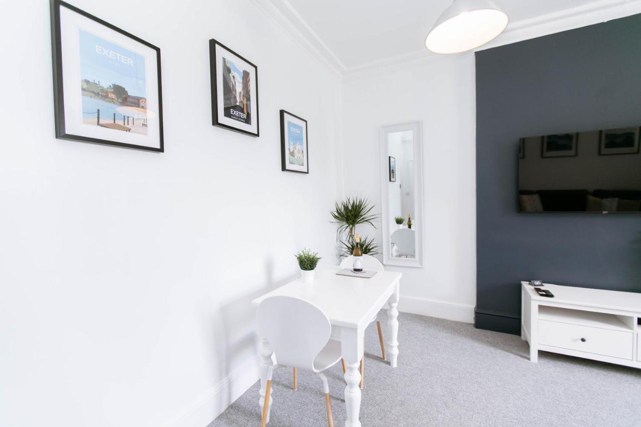 אקסטר Spacious Apartment, Free Parking, Central Location Near To Uni, Hospital, Town מראה חיצוני תמונה